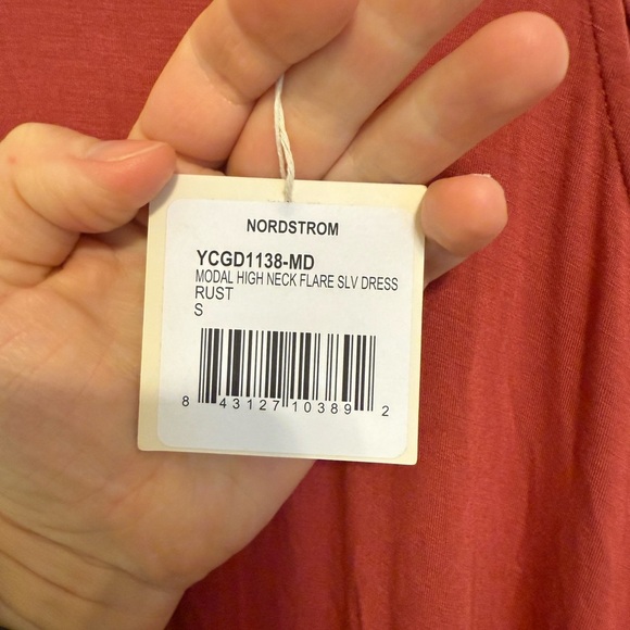2/$30 Good Luck Gen - Rust Cold Shoulder Long Sleeve Dress - Picture 8 of 11